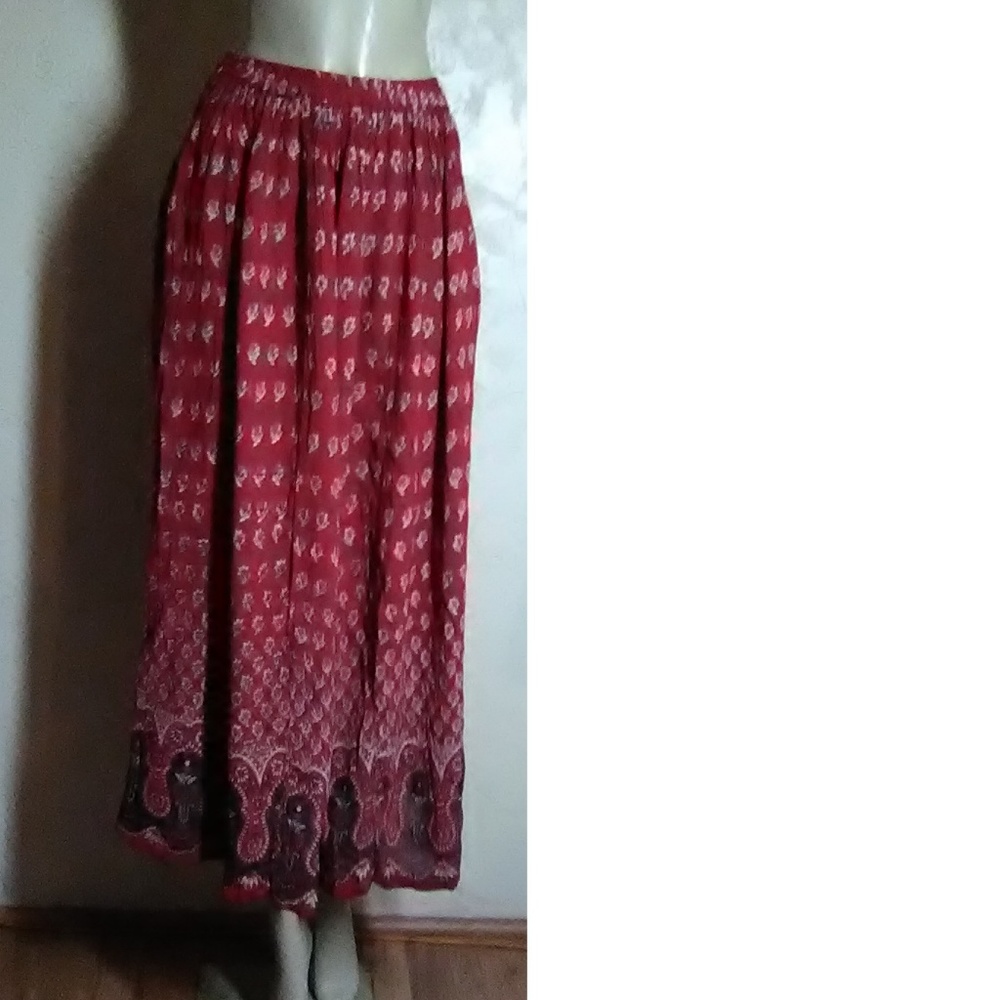 Neo Nostalgia  Red Print Boho Skirt Size S